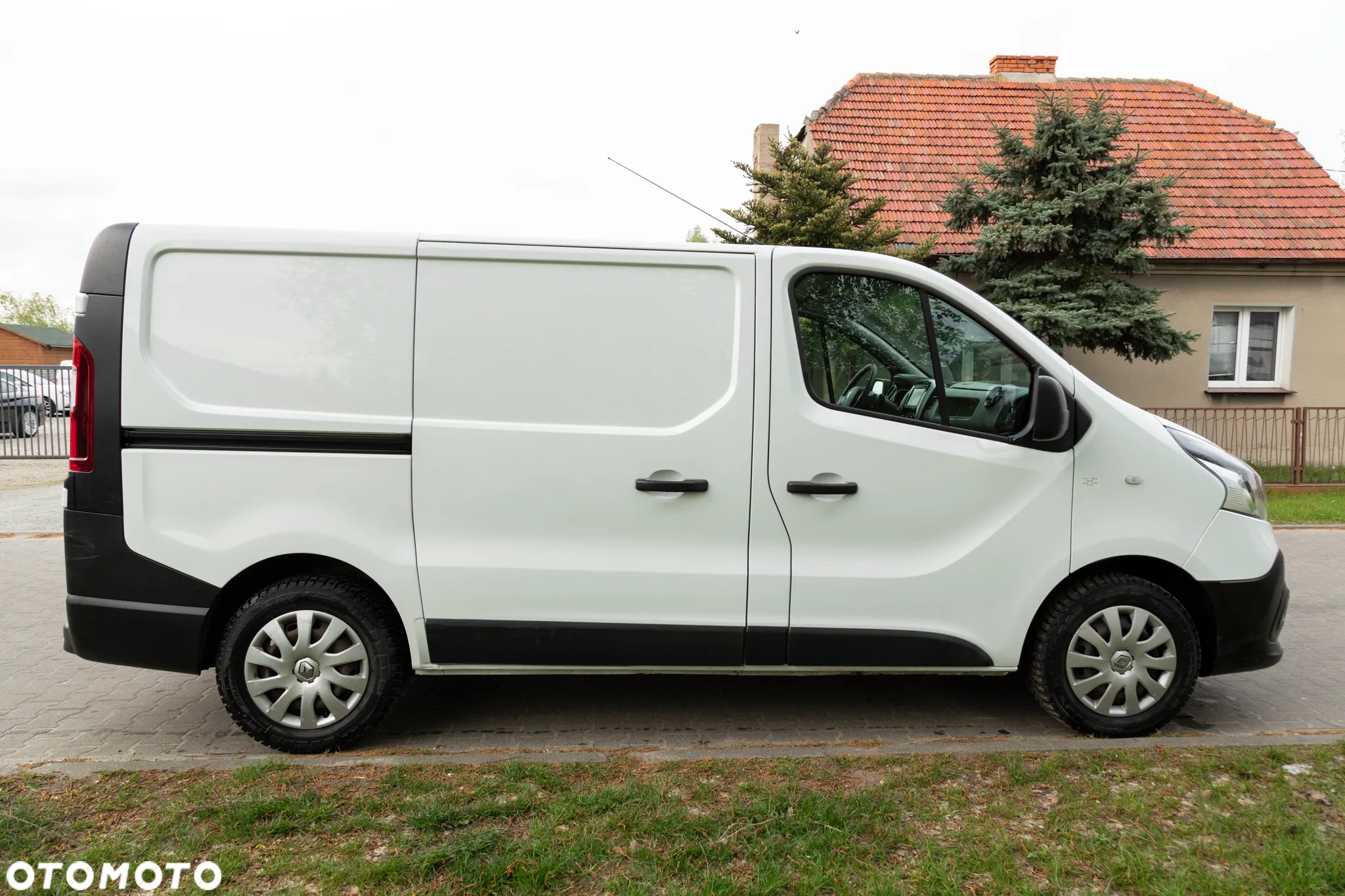 Renault Trafic - 8