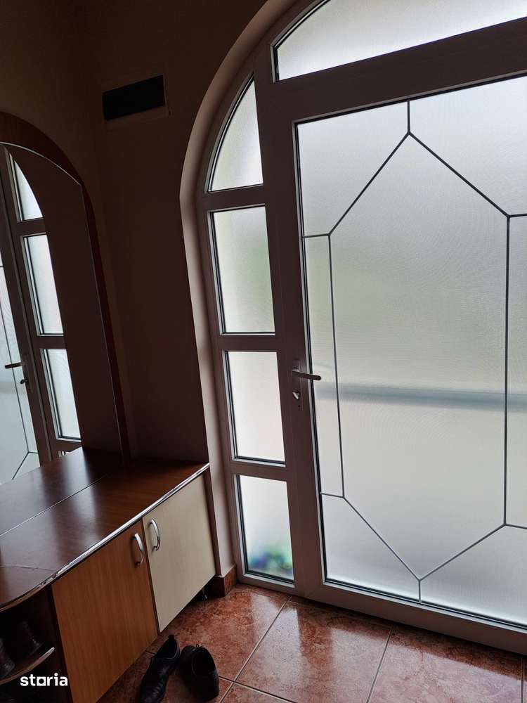 Casă P+E cu 4 dormitoare și 700 mp teren în zona Aquapark Nymphaea - Imagine principală: 5/18