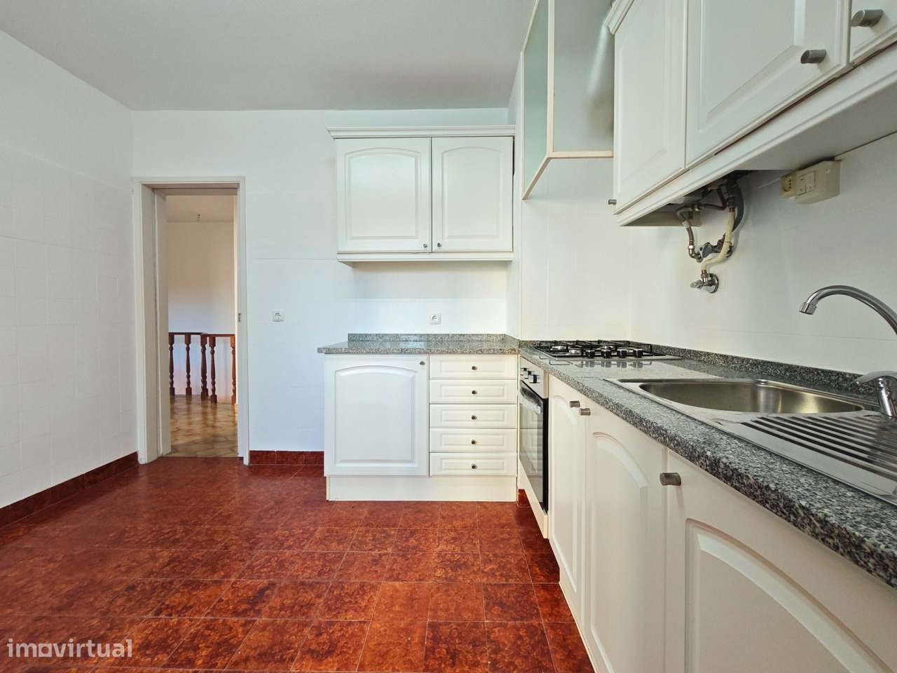 Apartamento duplex  com 7 quartos em Santo António dos Cavaleiros - Grande imagem: 5/27