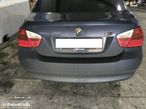 BMW 320d E90 Para peças - 6