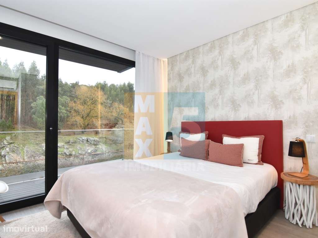 Villa com 4 moradias junto Praia Fluvial de Poço Corga - Castanheir...-49