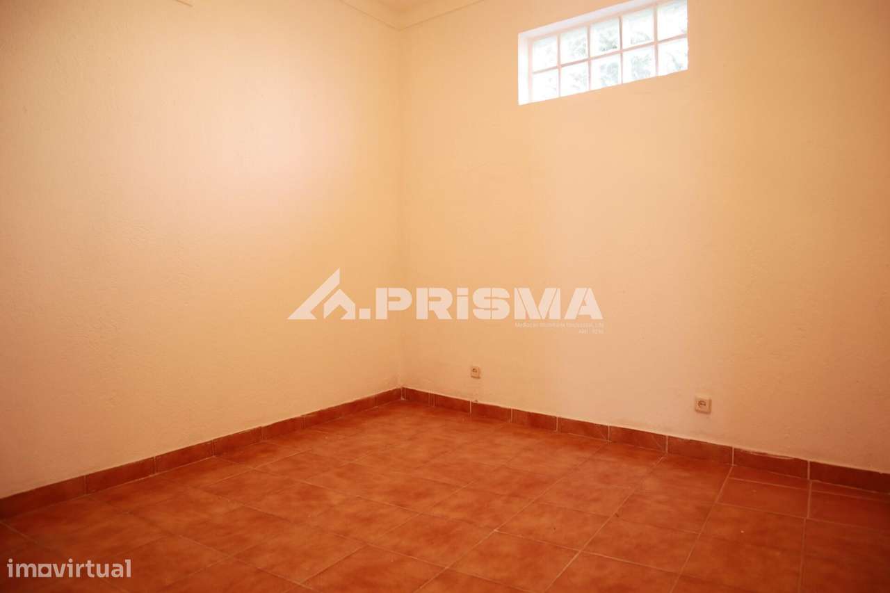 Moradia com espaço exterior para venda em Castelo Branco-14