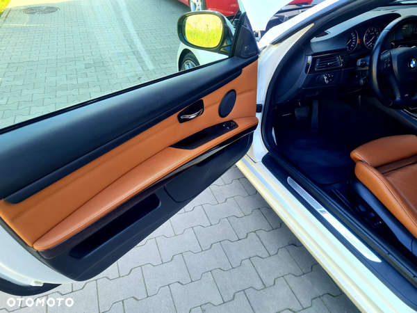 BMW Seria 3 335i xDrive Coupe M Sport Edition - 16