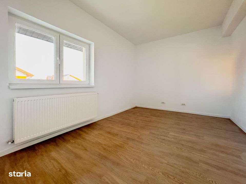 OFERTĂ! Vila duplex, Sabareni, 4 camere, 250 mp teren, 116.490€ T-13