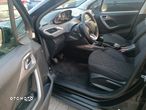 Peugeot 2008 1.2 Pure Tech Active EU6 - 11