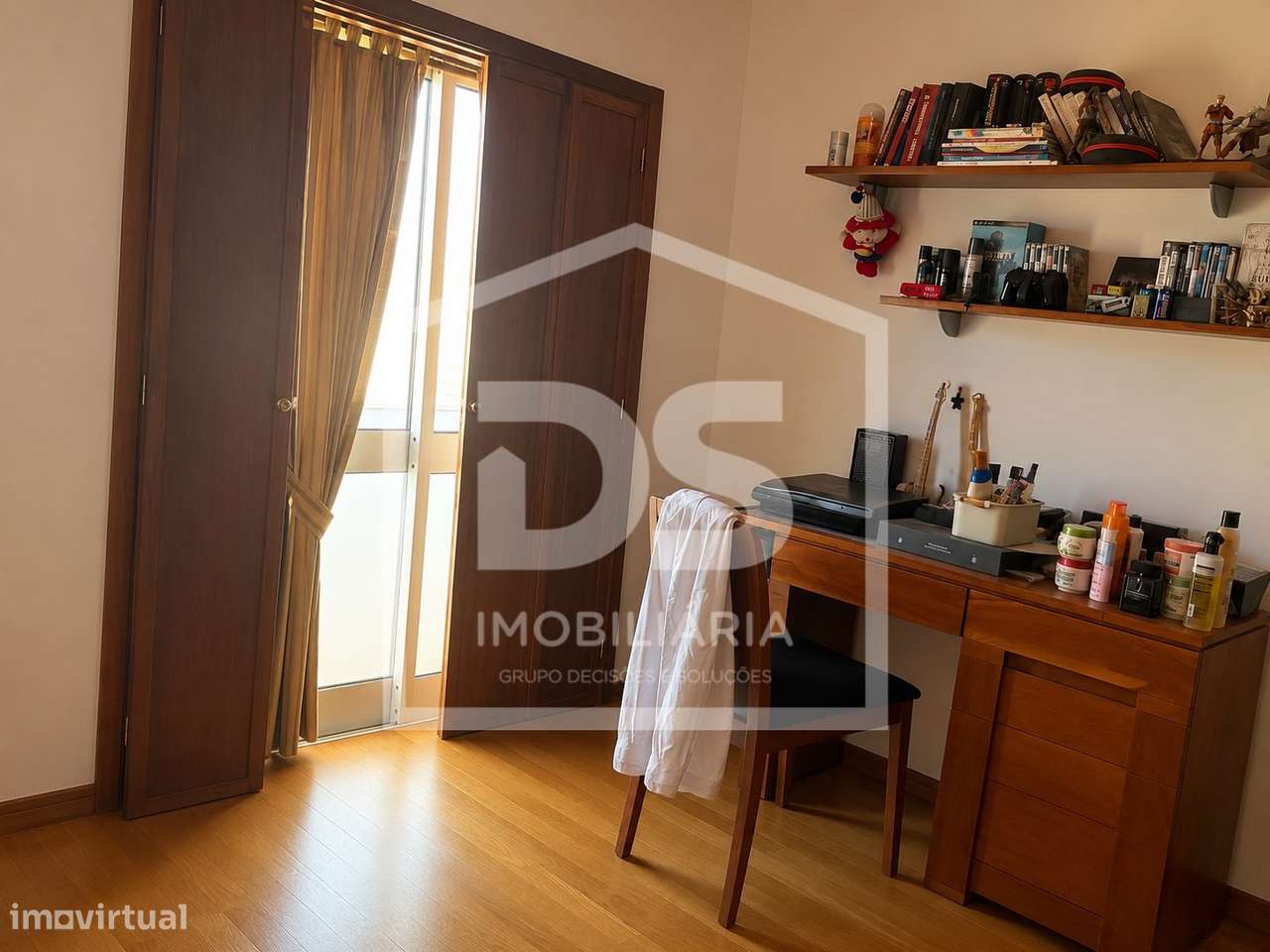 Moradia T4 Premium com Terraço e Garagem - Godim-29