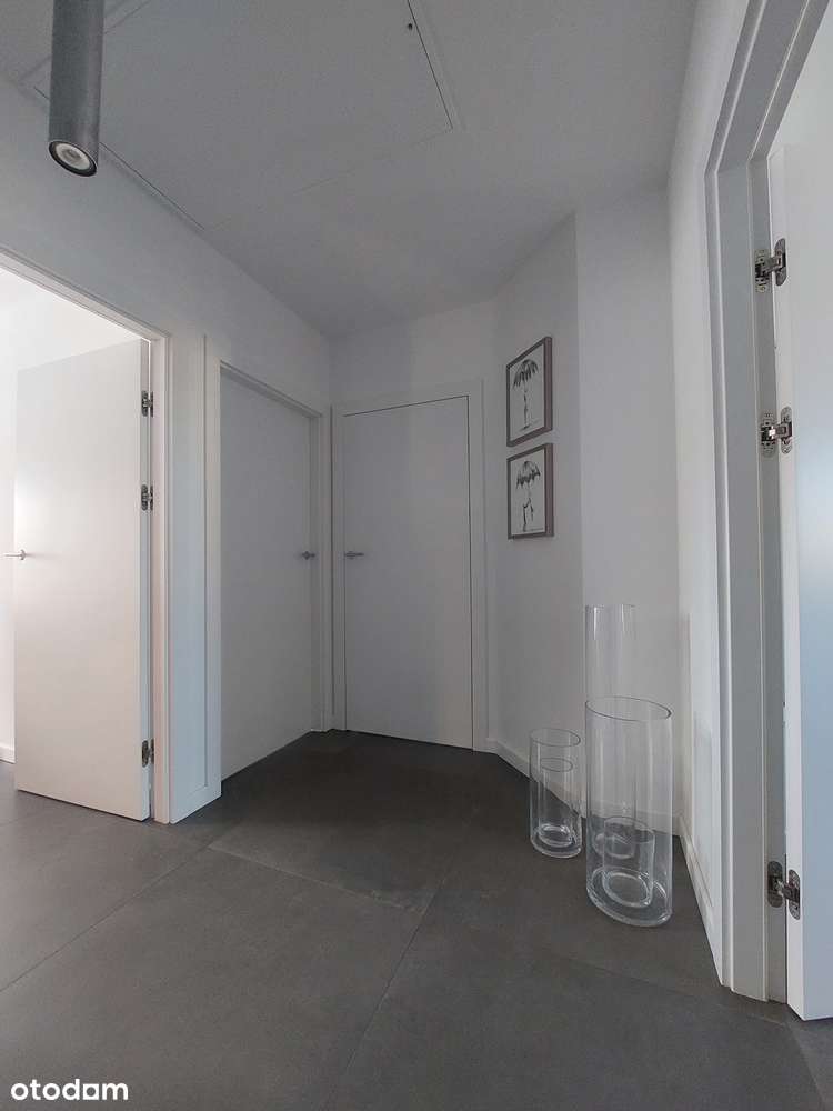 Dom w ciekawej aranżacji, wysoki standard, coś pięknego, parking-13