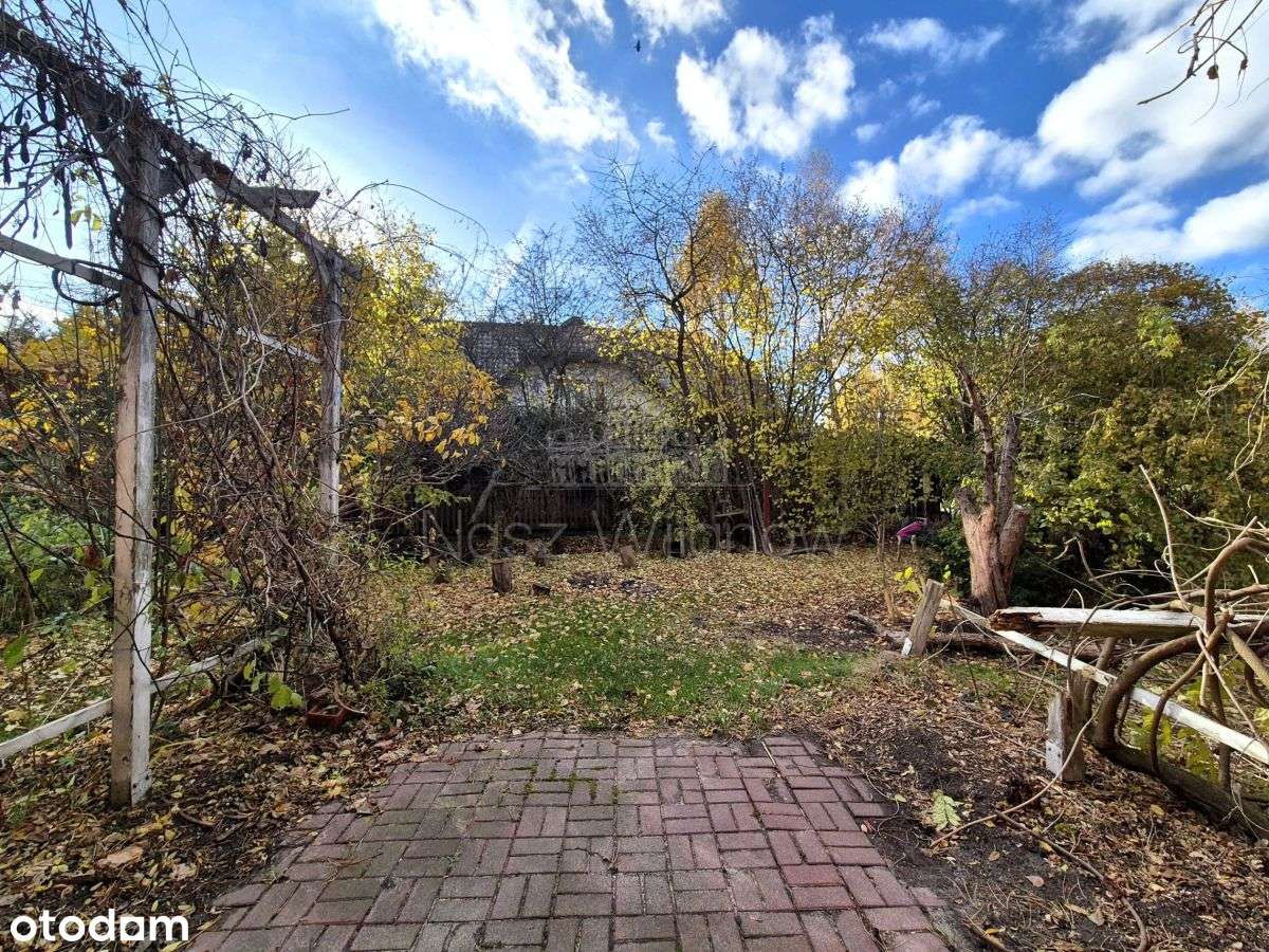 Romantyczny dom w tajemniczym ogrodzie-3