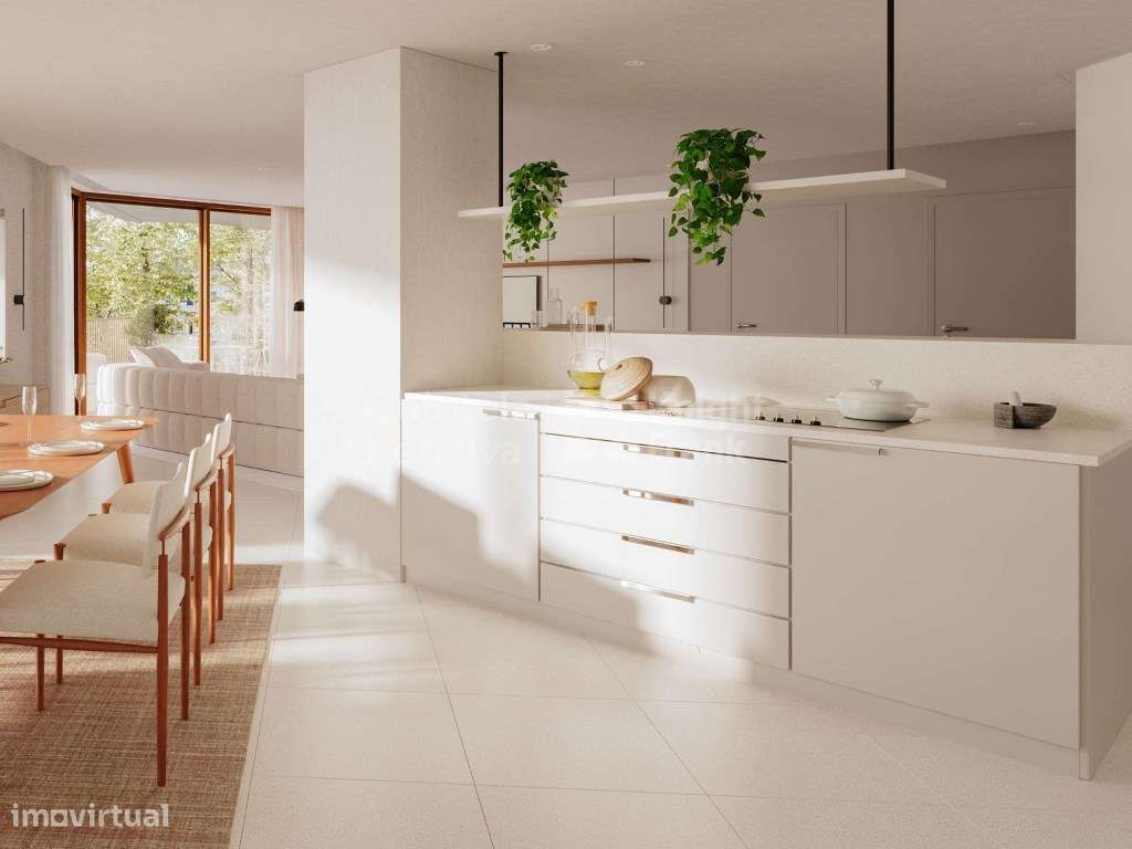 Apartamento T2 com varanda, localizado em Sines - Grande imagem: 2/16