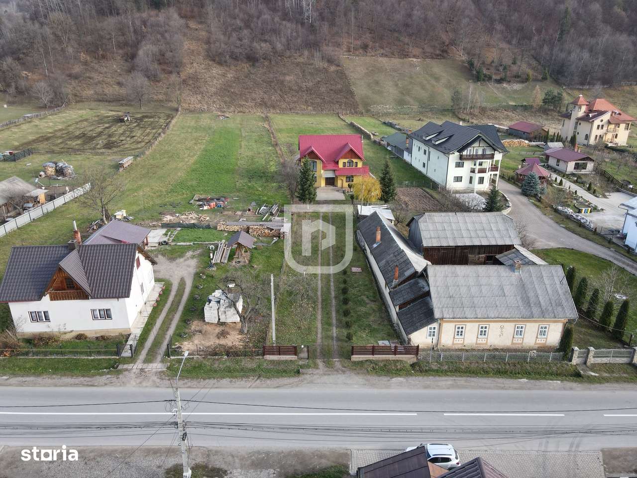 Casa cu 4 dormitoare | strada Manastirii | Gura Humorului-18