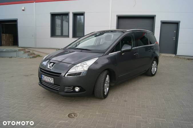 Peugeot 5008 1.6 HDi Premium - 6