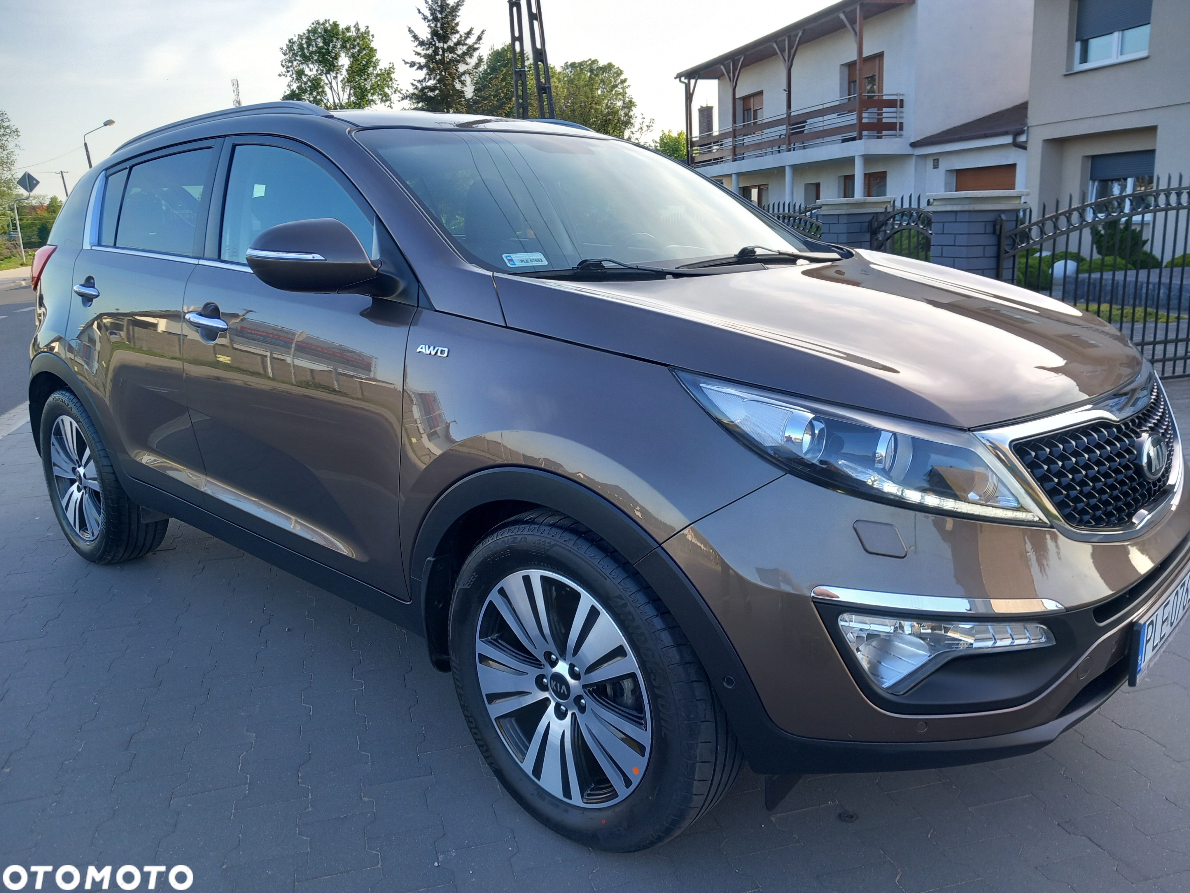 Kia Sportage 2.0 CRDI L AWD - 4