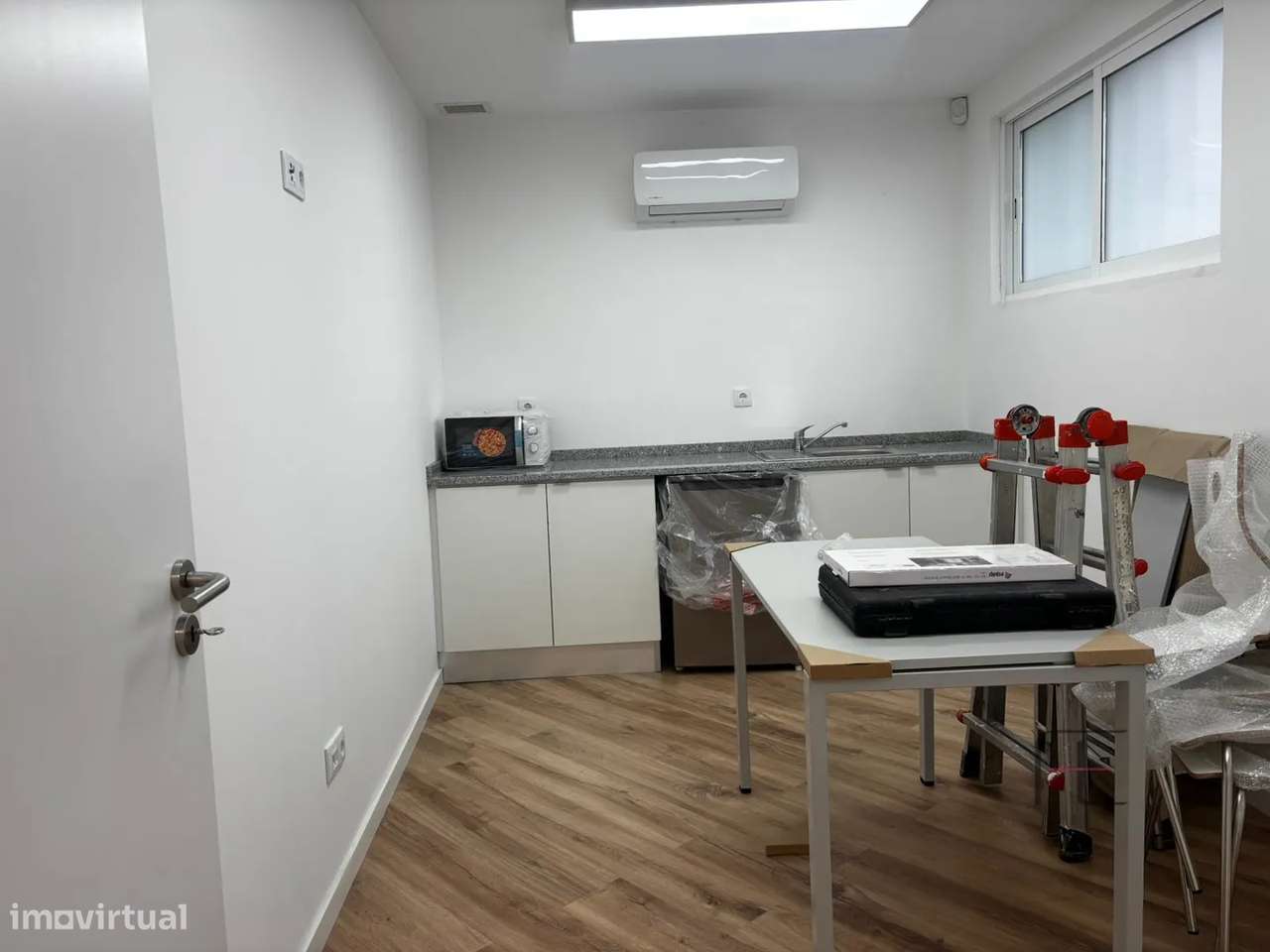 Loja, Porto, Vila Nova de Gaia-16