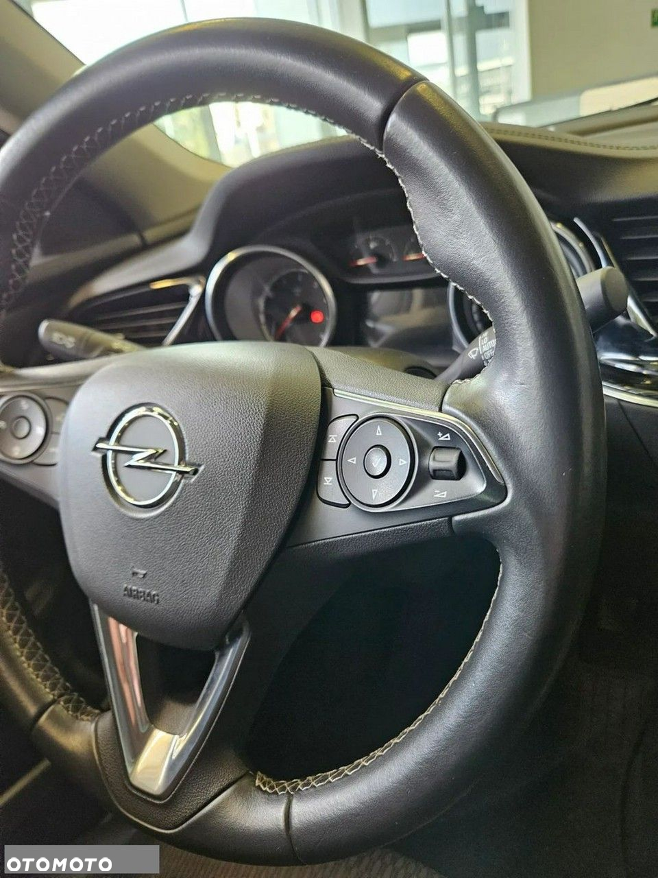 Opel Insignia 1.5 T Elite S&S - 27