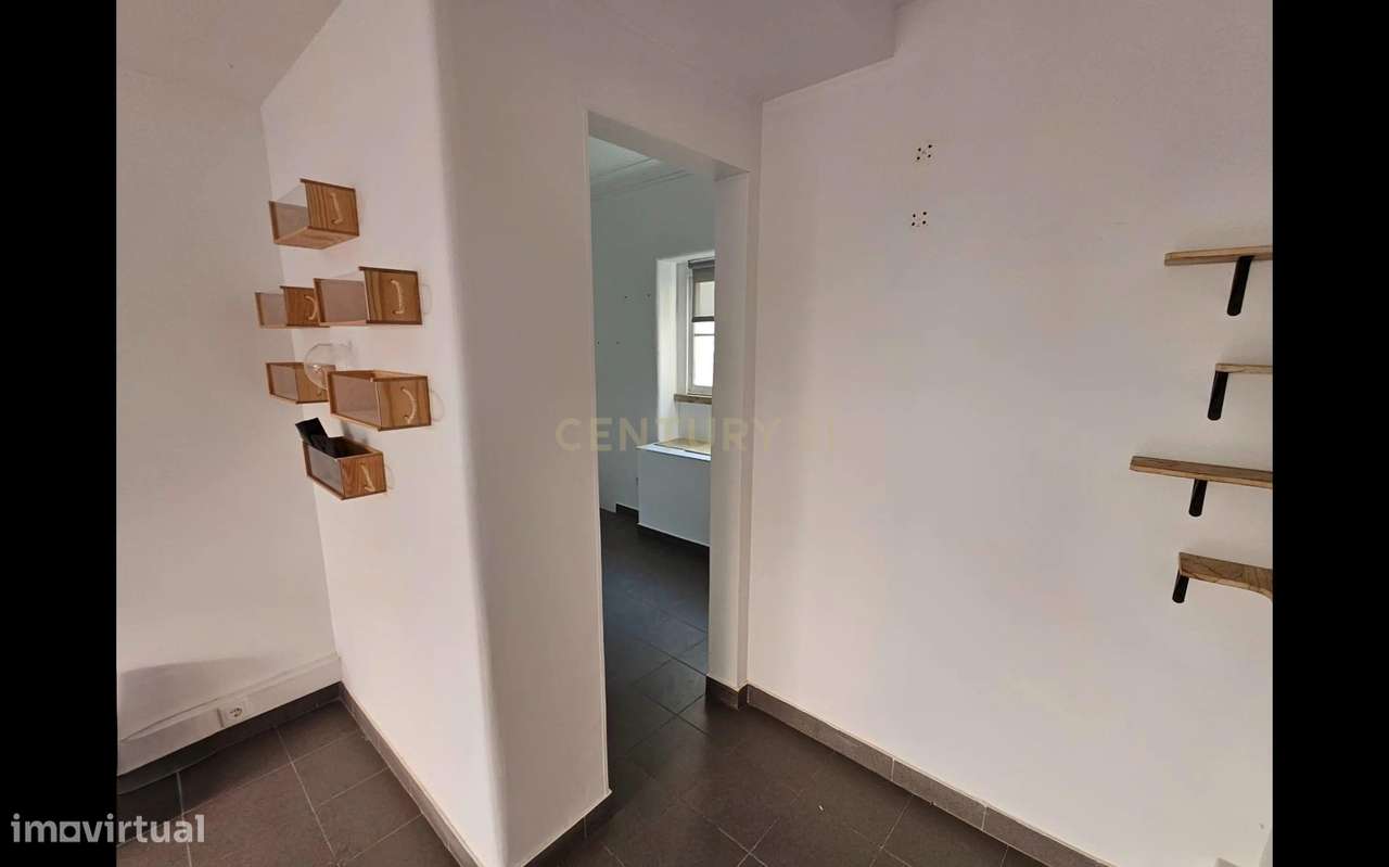 Loja para arrendamento na Penha de França. - Grande imagem: 5/20