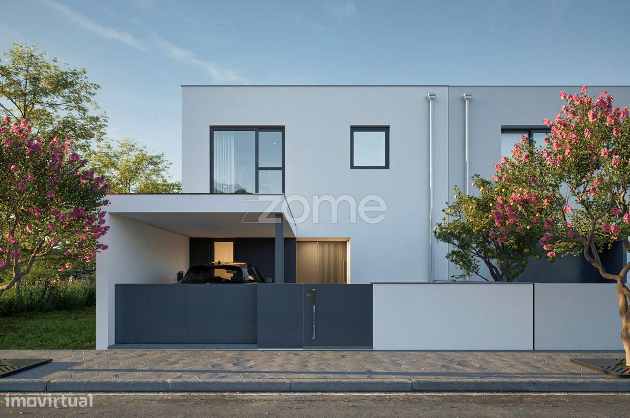 Moradia T3+1 a 800m da praia |S. Félix Marinha, V.N. Gaia - Grande imagem: 5/42