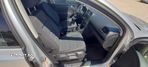 Volkswagen Golf 1.6 Comfortline - 6