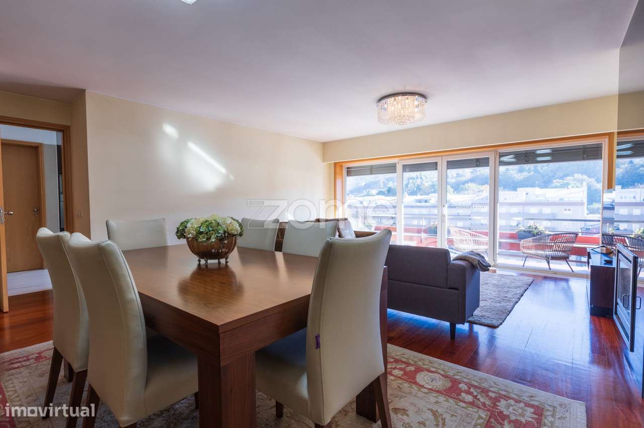 T4 Duplex Exclusivo no Condomínio Vila-Flor – Urgezes, Guimarães-11