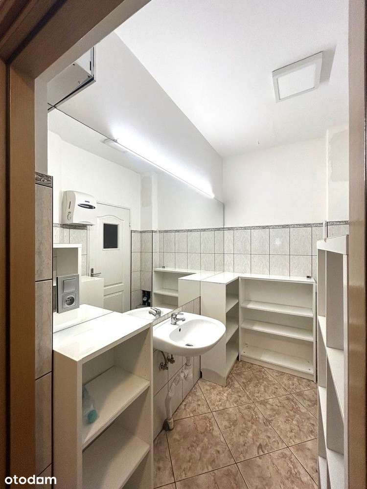Lokal mieszkalny * nadaje się także na biuro-7