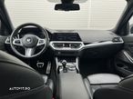 BMW Seria 3 320i AT - 11