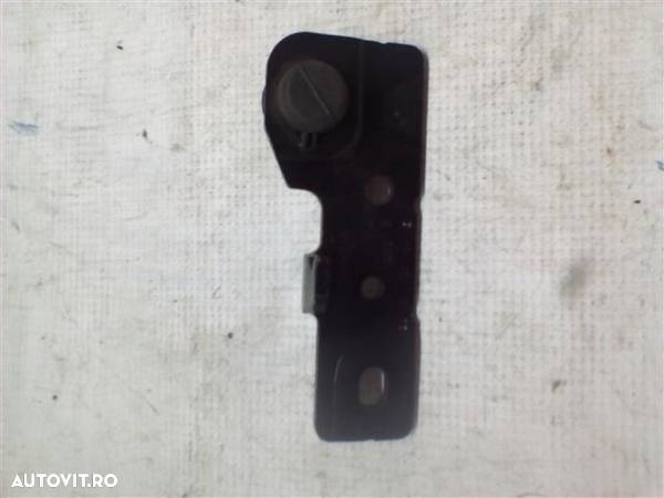 Ghidaj capota dreapta Renault Kangoo An 2003-2008 cod 8200153190 - 3