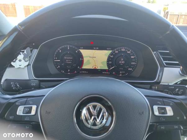 Volkswagen Passat 2.0 TDI BMT Highline DSG - 13