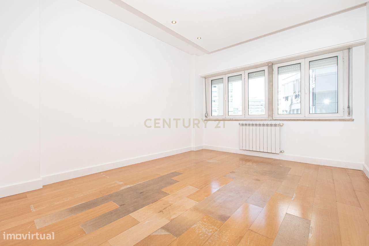 Duplex em Estados Unidos Da America, Lisboa com Vista para a Cidade - Grande imagem: 4/29