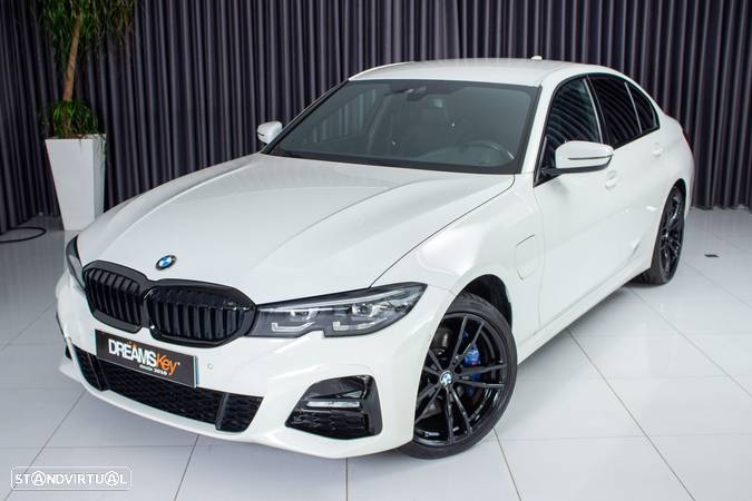 BMW 330 e Pack M Auto - 25