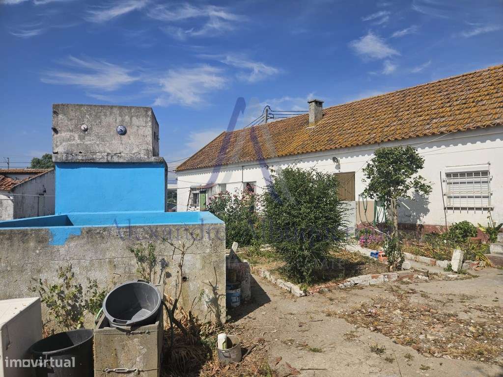 Quinta com 3 Habitações | Pinhal Novo | Terreno 5.400 m²-22