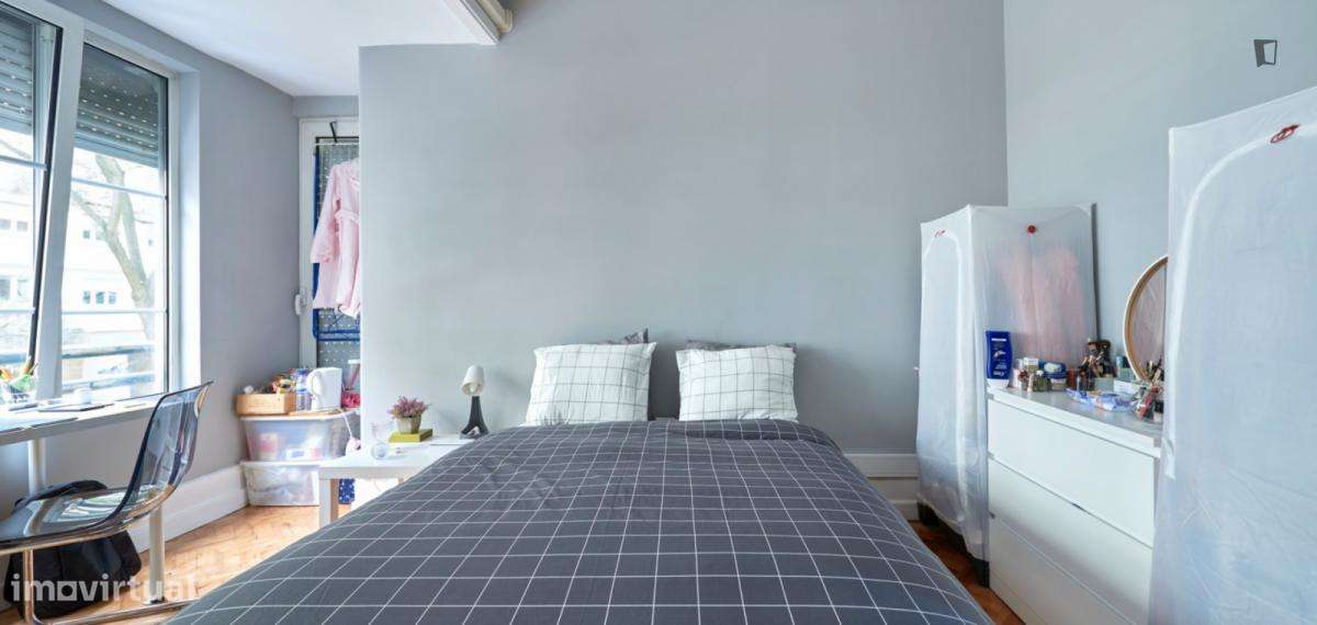 Quarto - localizado em Saldanha Lisbon - Grande imagem: 5/6