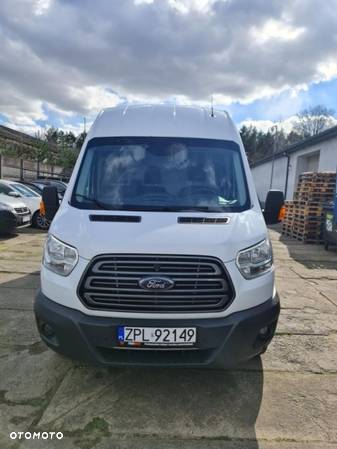 Ford Transit - 1