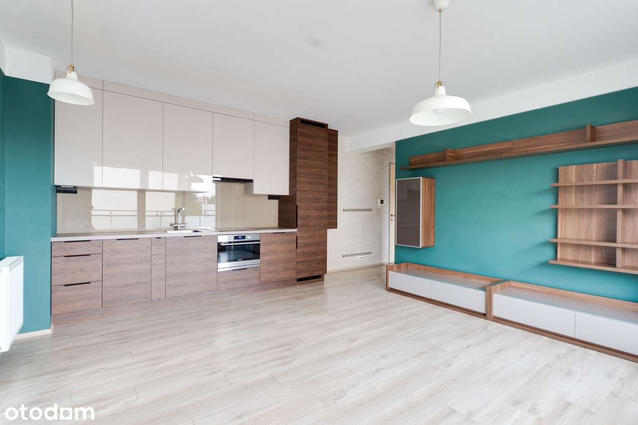 Mieszkanie z zadaszonym tarasem, klimatyzacją oraz miejscem postojowym-7