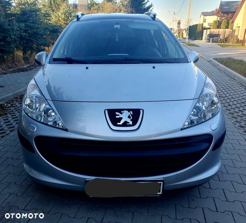 Peugeot 207 1.4 16V Presence - 16