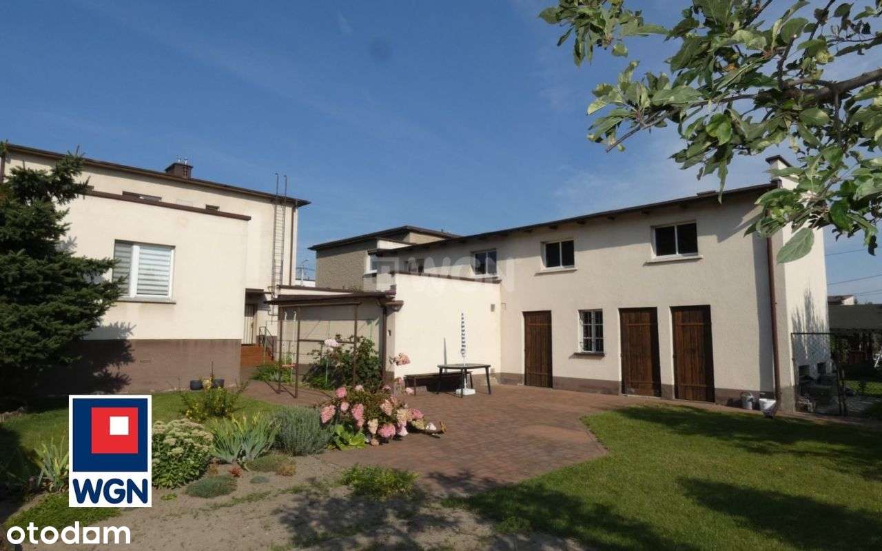 Dom*dwa niezależne mieszkania*-3