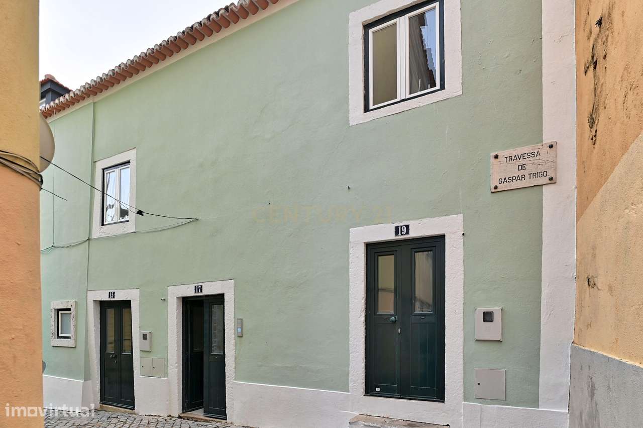 Excelente oportunidade em Arroios, T1 para venda remodelado.-11