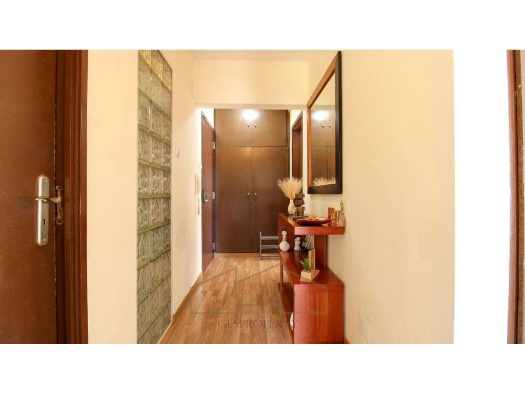 Apartamento T3 no Laranjeiro-7