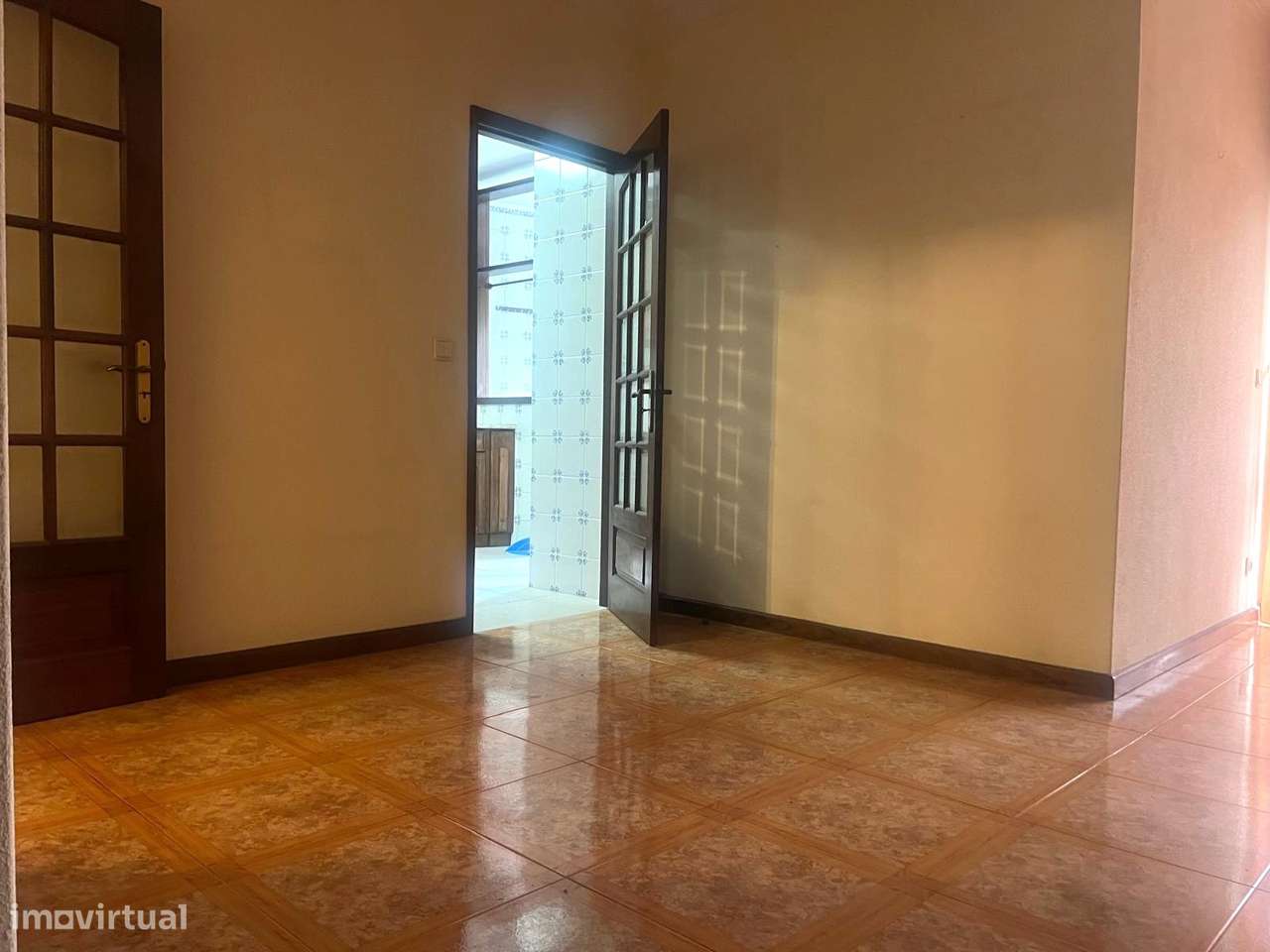 T3 + 1 no Centro de Matosinhos, com terraço e 2 lugares de garagem - Grande imagem: 4/20