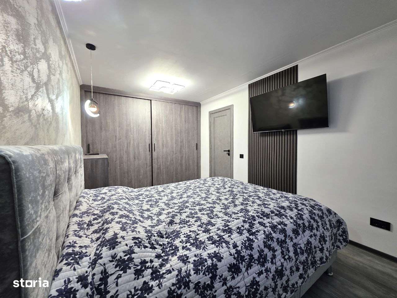 Rezervat Apartament 2 camere transformat in 3 de vanzare Tractorul-8