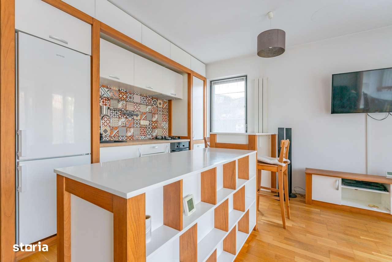 Apartament 2 Camere de Închiriat – Zona Șchei, Parcare Privată - Imagine principală: 5/19