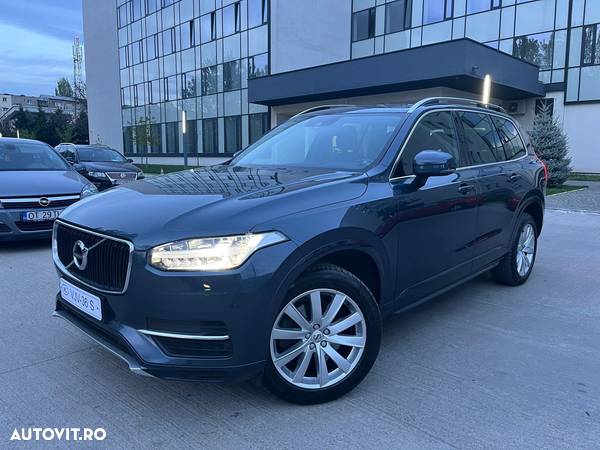 Volvo XC 90 - 9