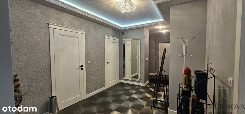 Luksusowy apartament z widokiem na panoramę miasta-8