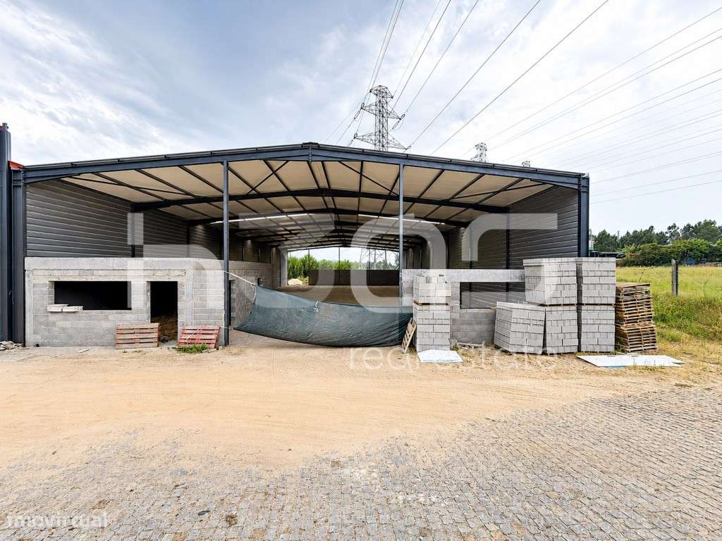 Pavilhão Industrial Novo numa Localização Estratégica | Oleiros-2