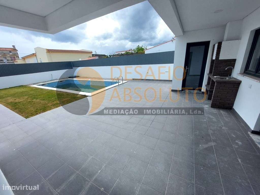NOVA Moradia Isolada T5 c/ Piscina e Garagem - Azeitão-34