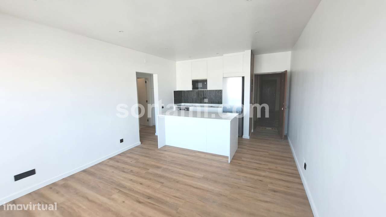 Apartamento T1 Venda em Quarteira,Loulé - Grande imagem: 2/8