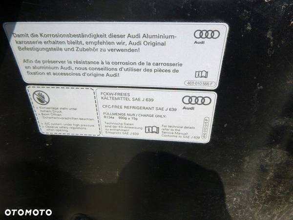 Audi A8 Maska Silnika 4H0823029E - 6