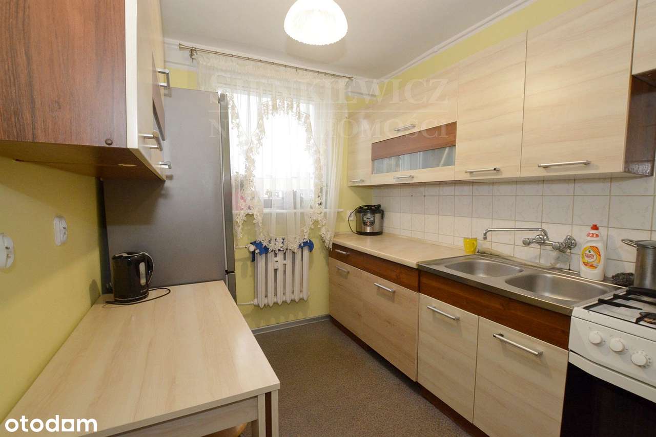 Mieszkanie trzypokojowe-7