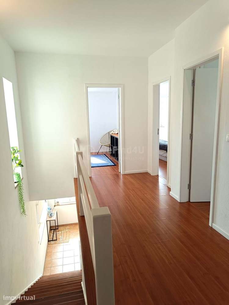 Moradia T3 totalmente renovada e equipada em Gáfete-19