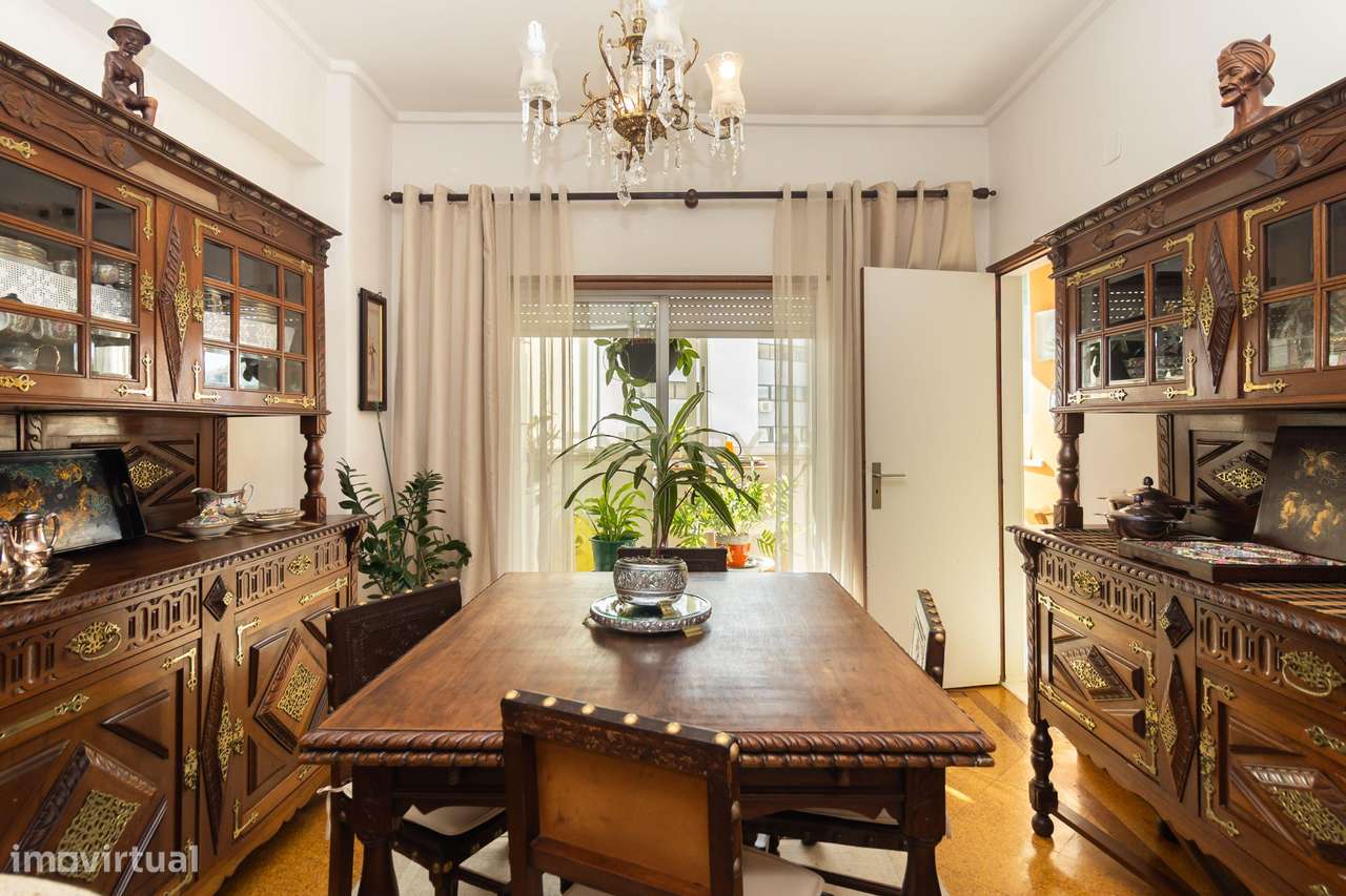 Apartamento T4 com Vista Deslumbrante para o Rio Tejo em Cacilhas, Alm - Grande imagem: 5/16