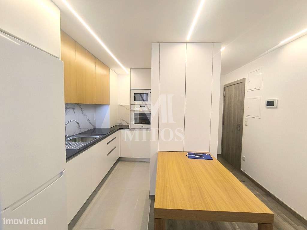 Apartamento T2 duplex para venda em Viana do Castelo - Grande imagem: 2/14