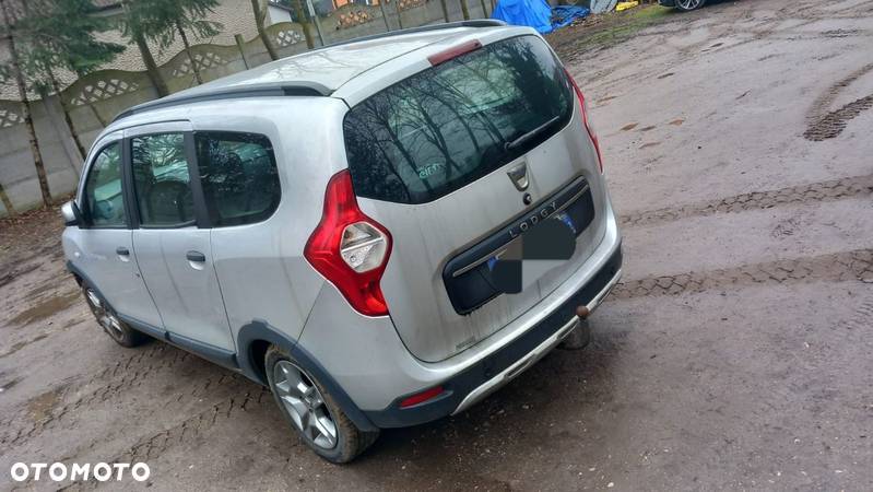 Dacia Lodgy 1.2 TCe Stepway - 1